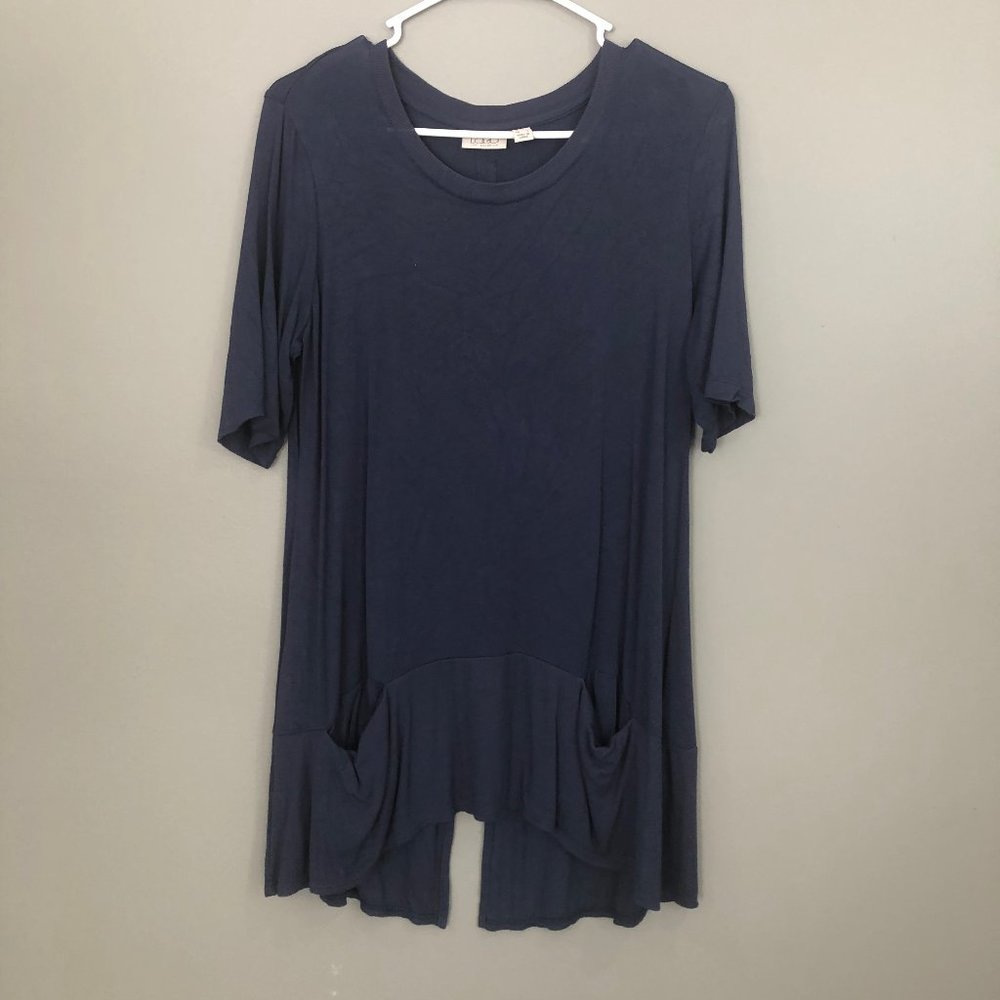 LOGO by Lori Goldstein Navy Blue Short Sleeve Tunic size medium